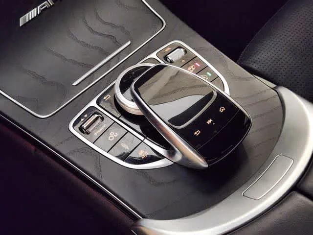 Used 2023 MANUFAKTUR Diamond White Metallic Mercedes-Benz AMG® C 63 S image 30