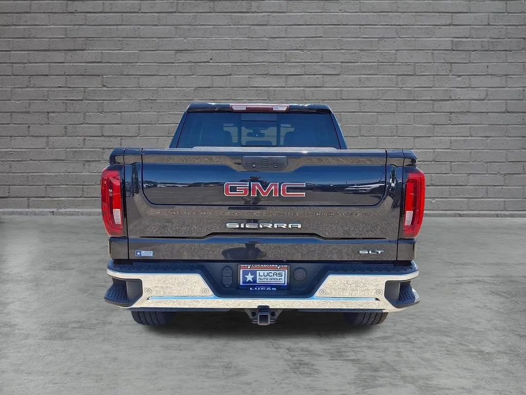 Used 2020 Carbon Black Metallic GMC SLT image 10