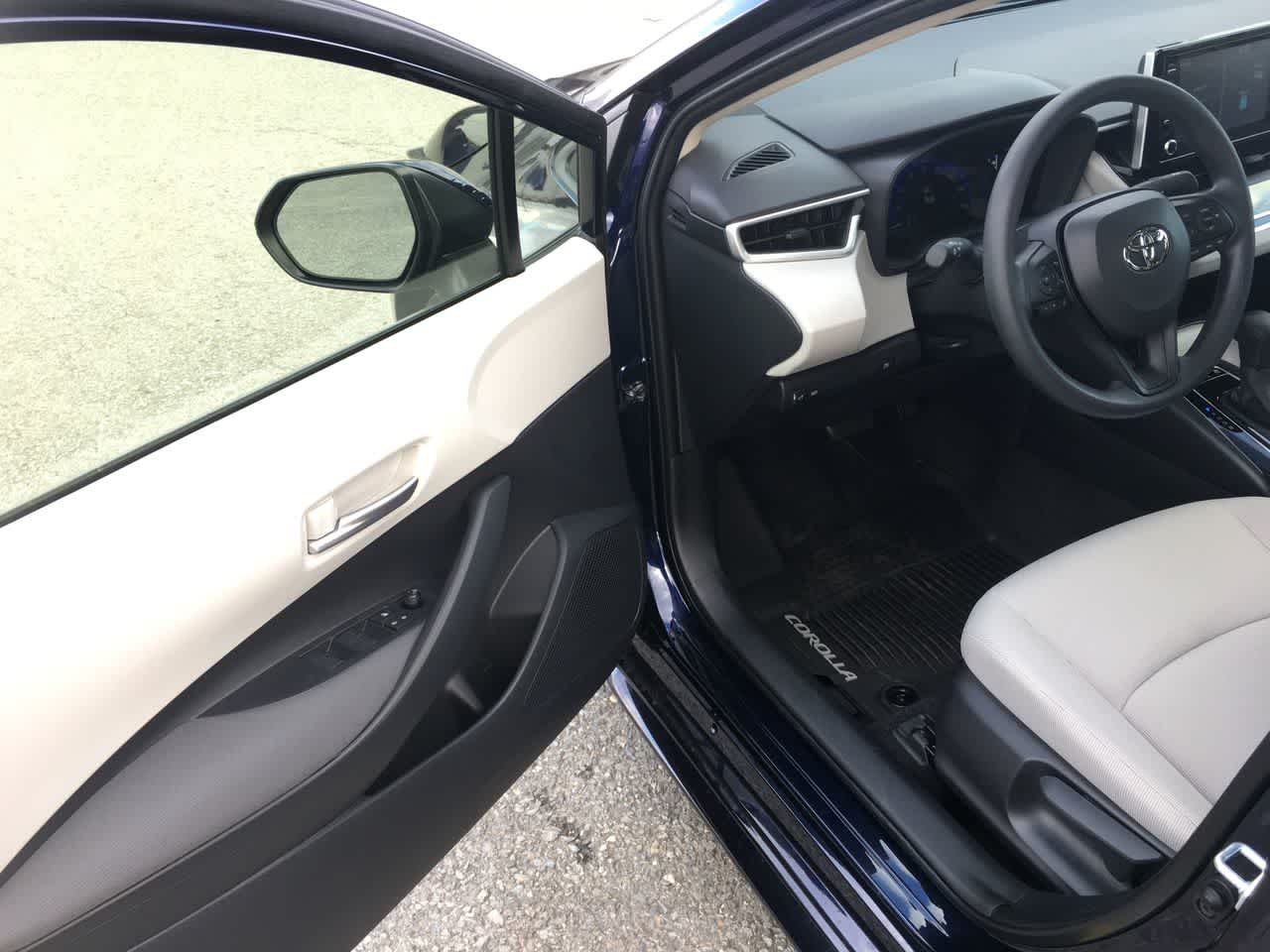 Used 2020 Blueprint Toyota Hybrid LE image 11