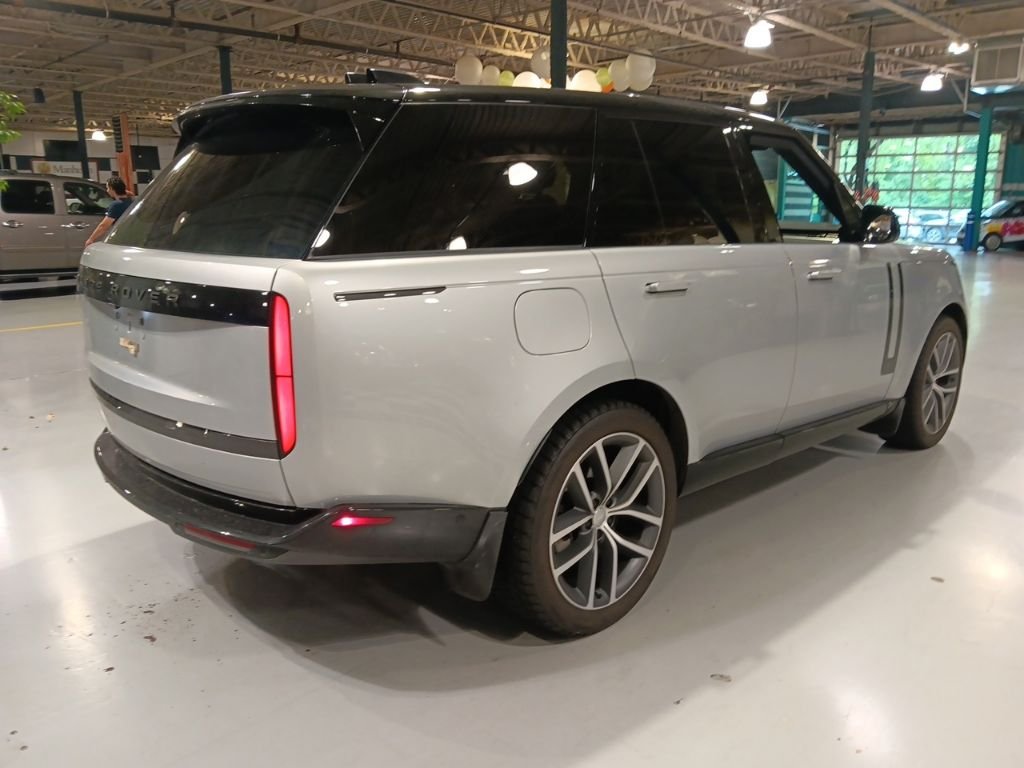 Certified Used 2024 Silver Land Rover SE image 7