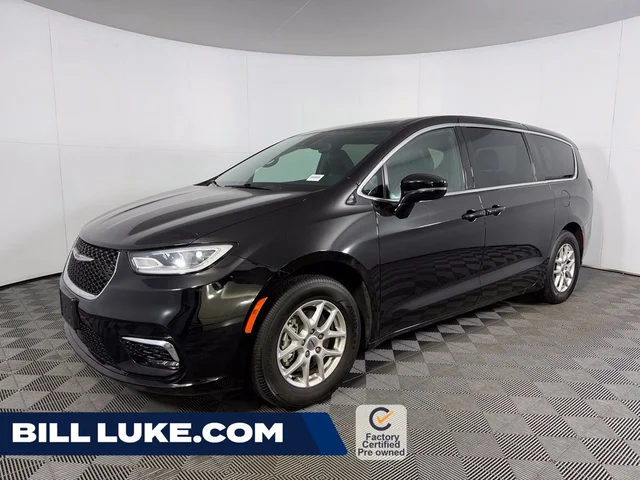 2025 Chrysler Pacifica Select