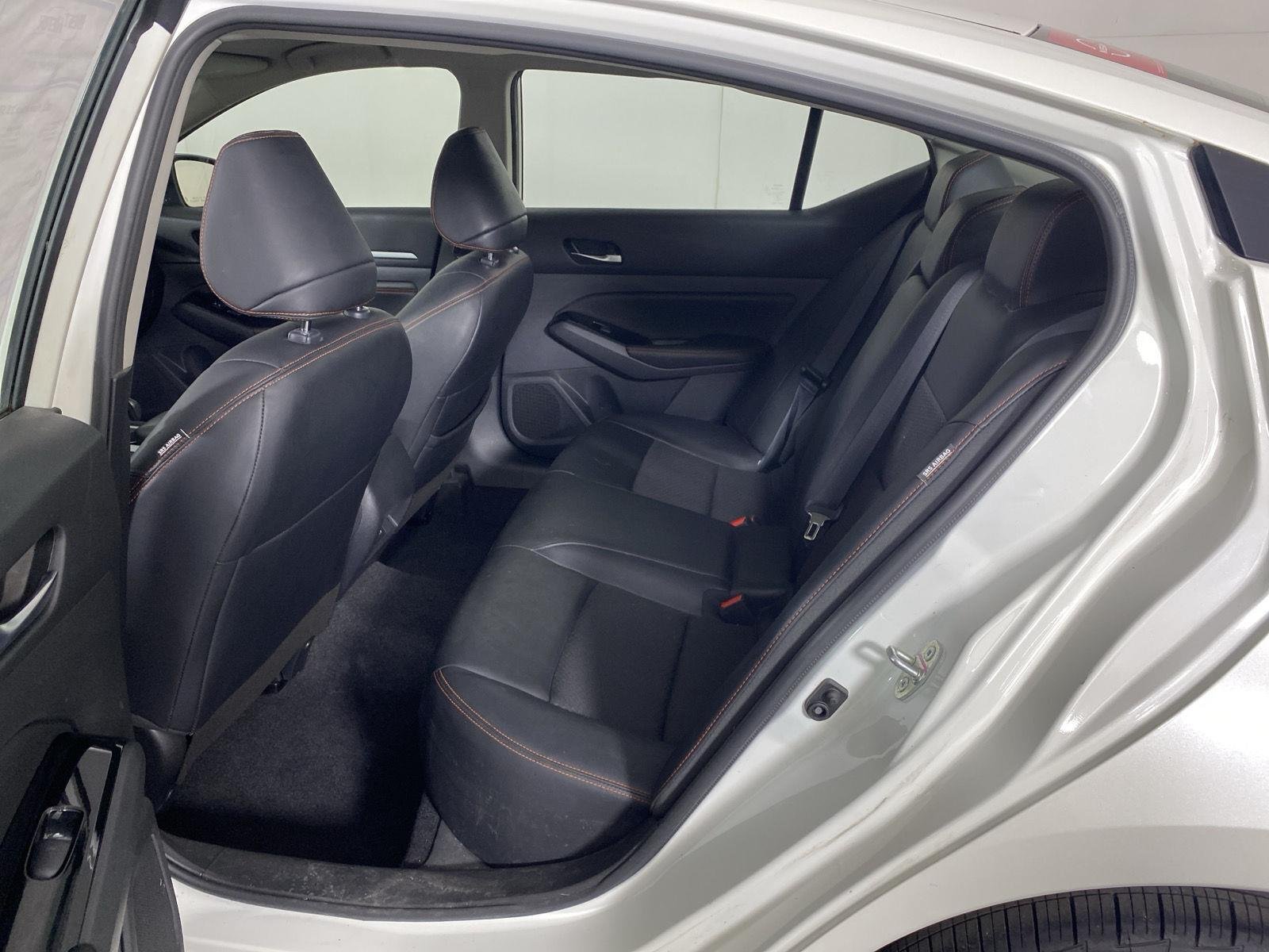 Used 2023 Pearl White Tricoat Nissan 2.5 SR image 22