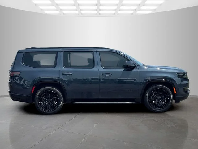 Certified Used 2025  Jeep Series II image 8