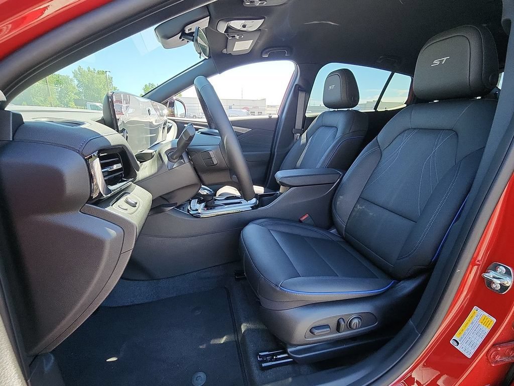 2026 Buick Envista Sport Touring - Photo 11