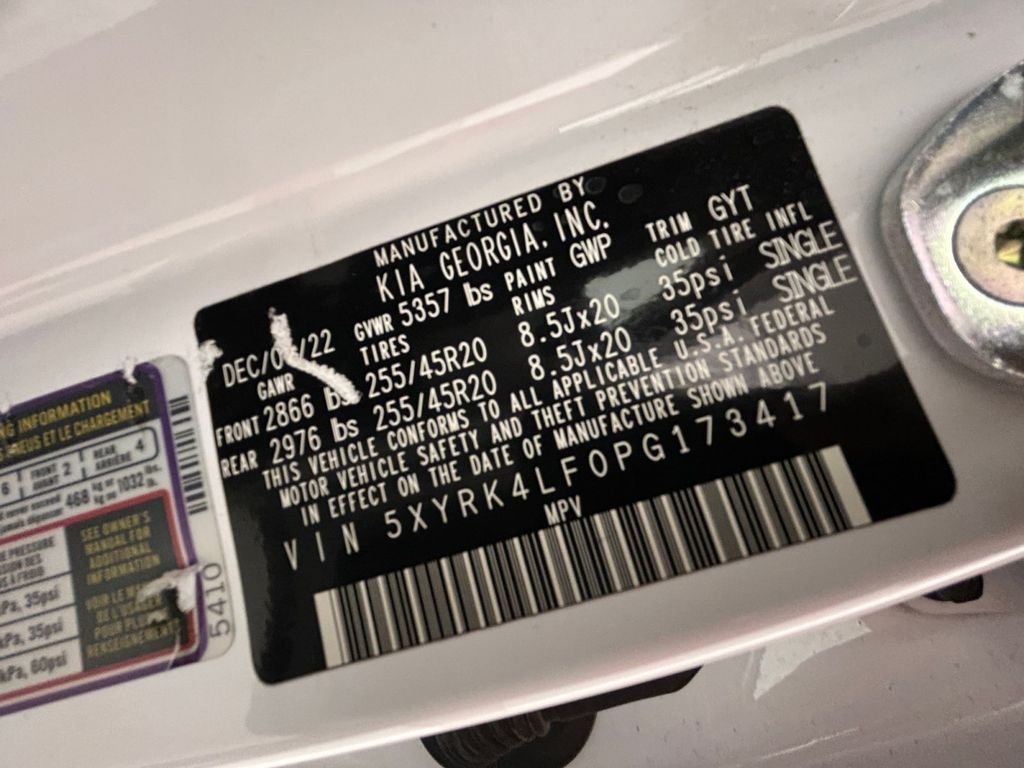 Used 2023 White Kia SX image 20