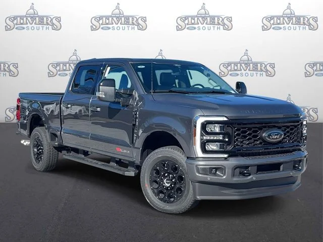 2026 Ford Super Duty F-350® Lariat®