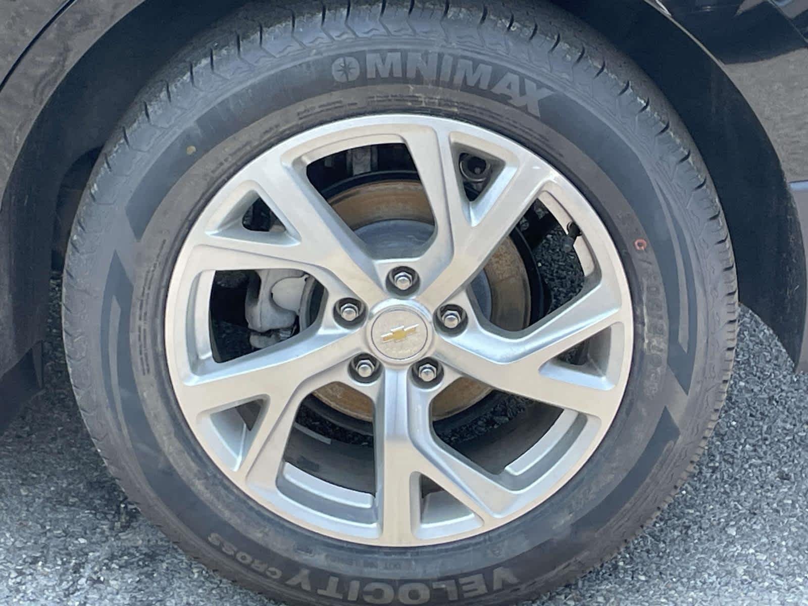 Used 2019 Mosaic Black Metallic Chevrolet Premier image 21