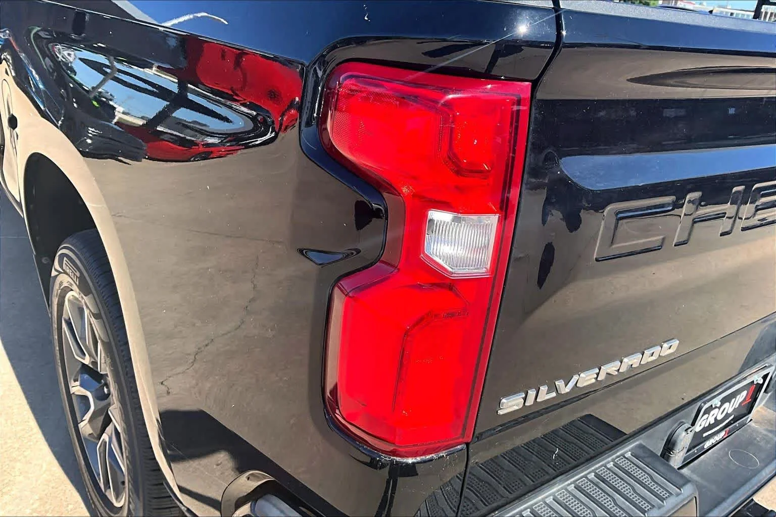 Used 2022 Black Chevrolet RST image 29