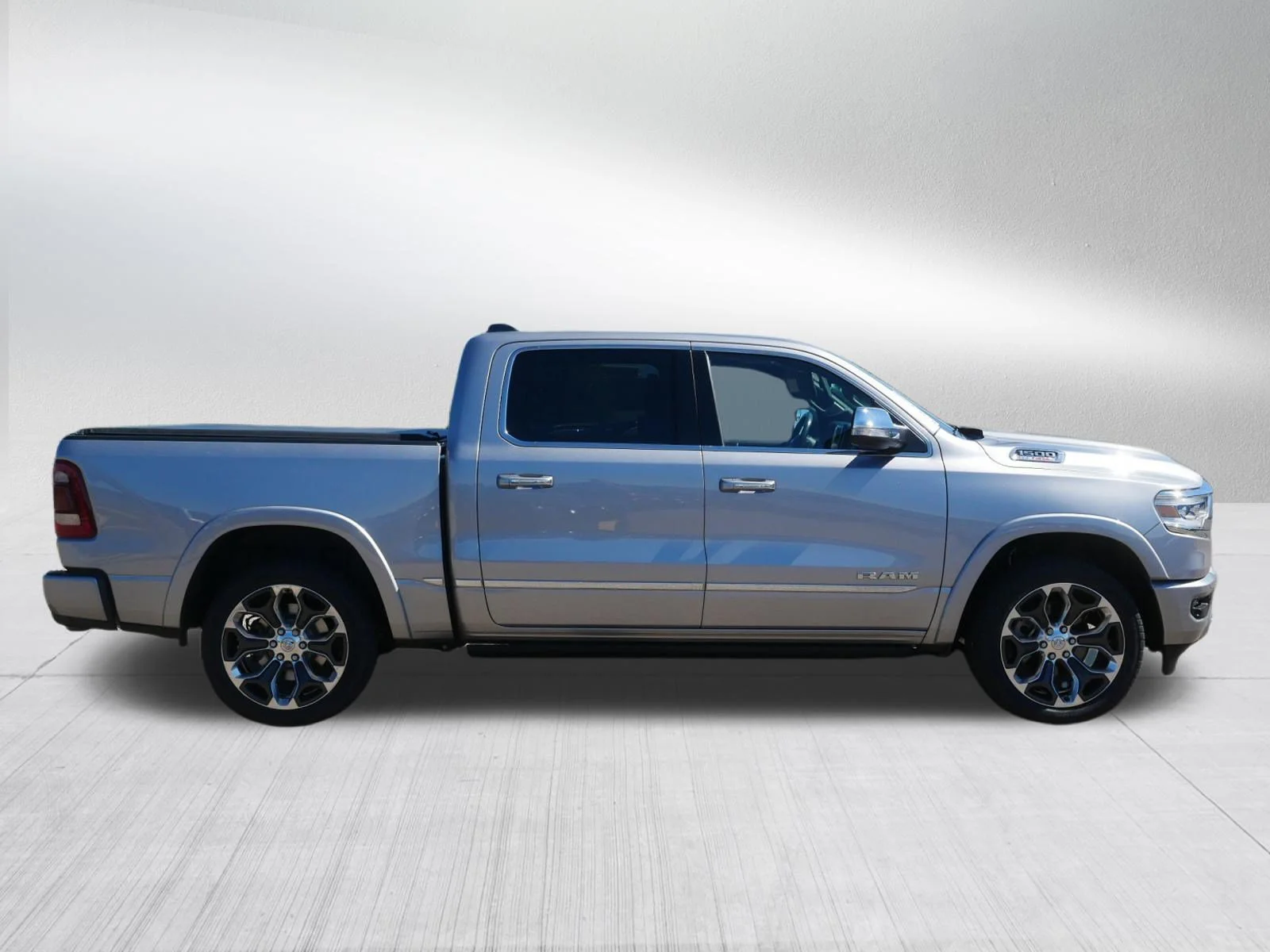 Used 2020 Billet Silver Metallic Clearcoat Ram Limited image 8