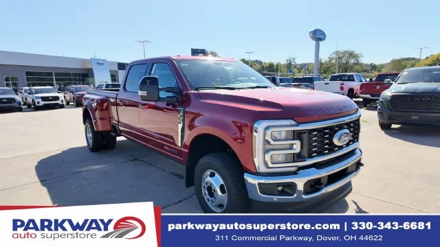 2027 Ford F-350SD Lariat