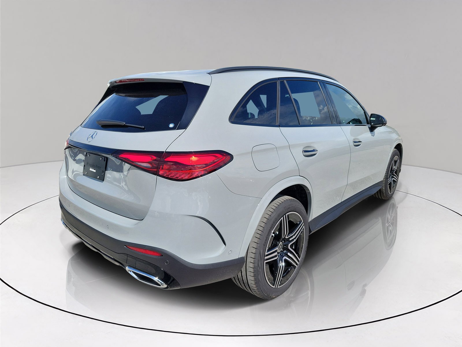 New 2027 MANUFAKTUR Alpine Grey Mercedes-Benz GLC 300 image 6