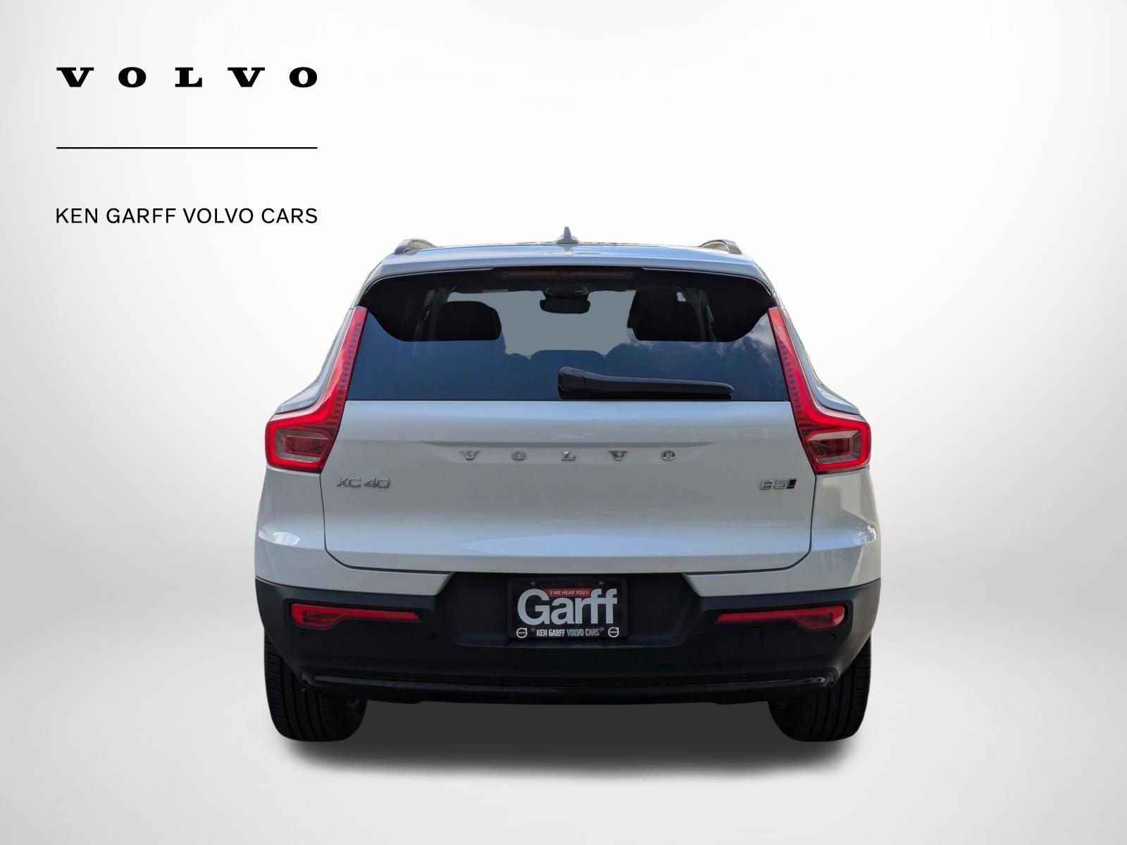 New 2026 Crystal White Volvo Plus image 4
