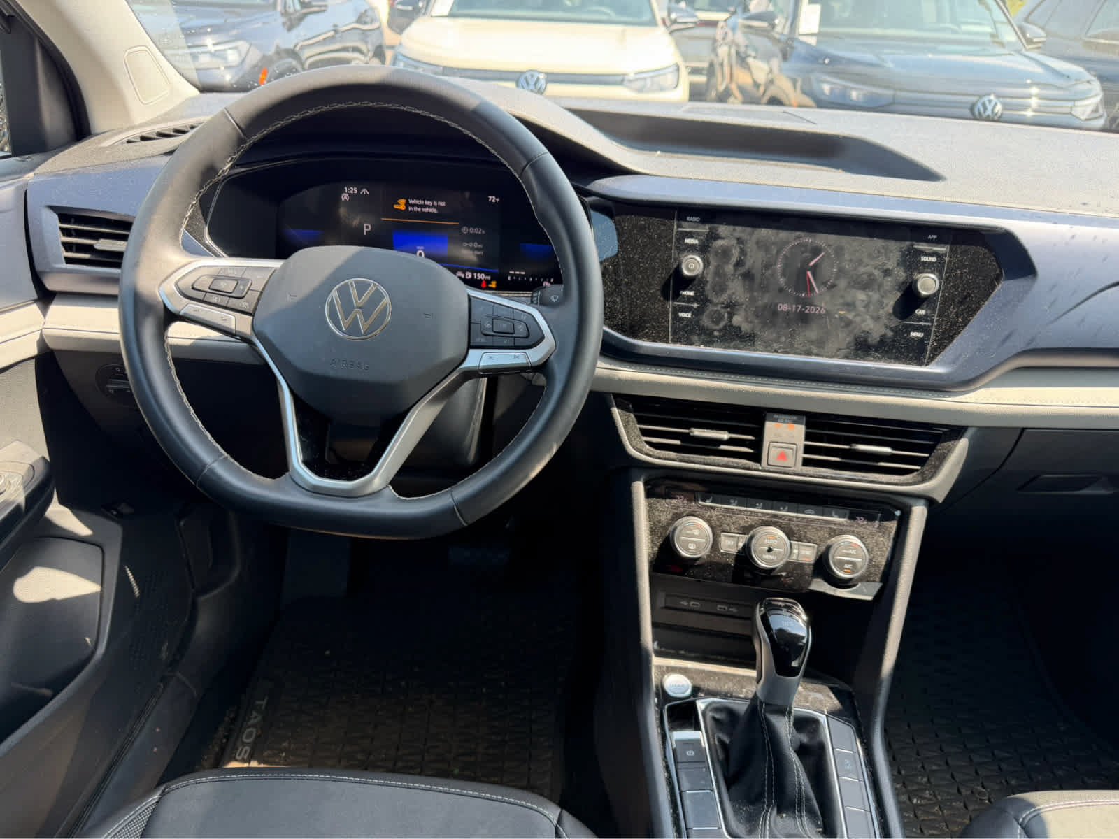 Used 2024 Silver Volkswagen SE image 4