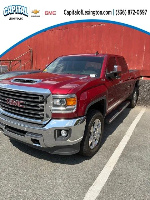 Used 2018 Red GMC SLT image 1