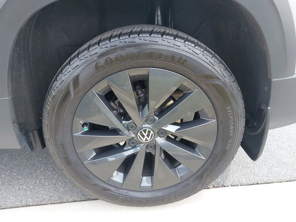 Used 2024 Silver Volkswagen 1.5T S image 30