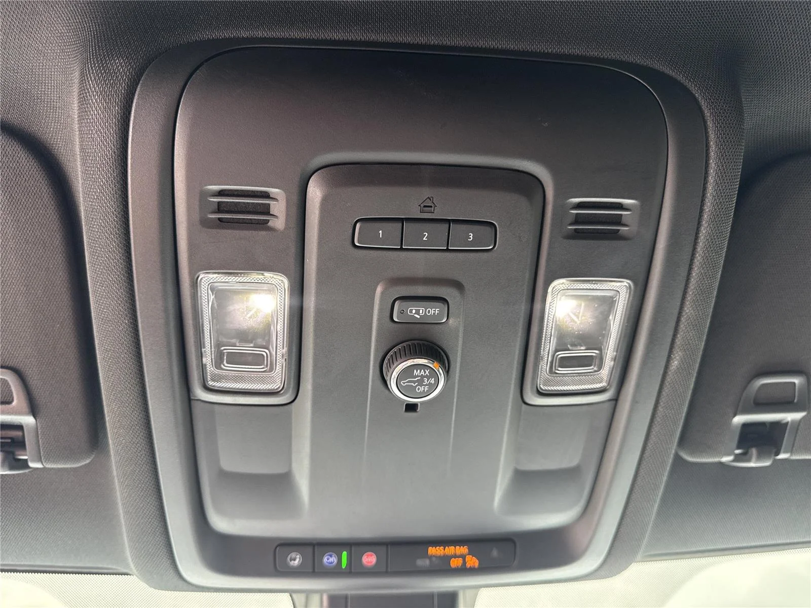 Used 2021 SUMMIT WHITE Chevrolet LT image 31