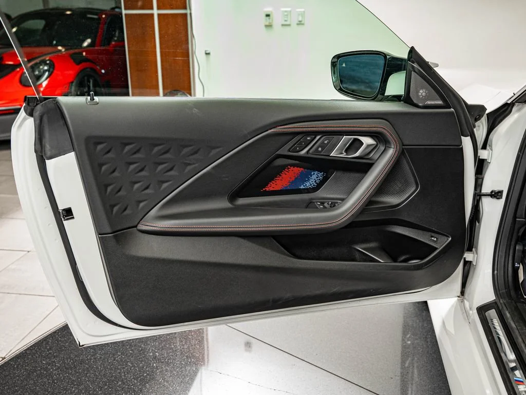 Used 2025 Alpine White BMW  image 25