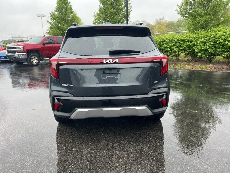 Used 2024 Gray Kia S image 7
