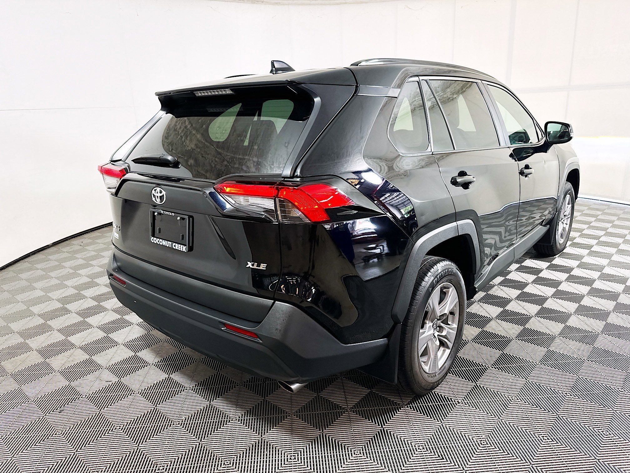 Used 2025 Midnight Black Metallic Toyota XLE image 3