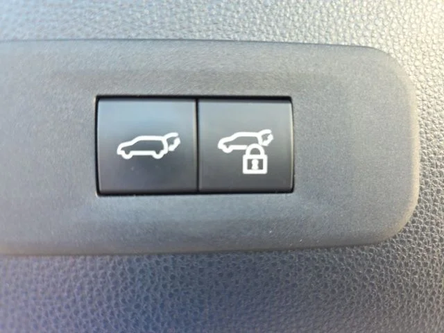 Used 2025 Black Toyota XLE image 12