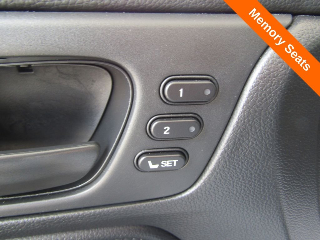 Used 2025 Gray Honda Sport-L image 6