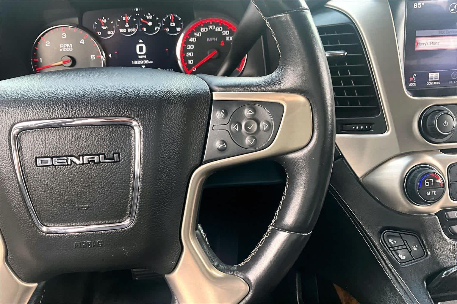Used 2015 Onyx Black GMC Denali image 24