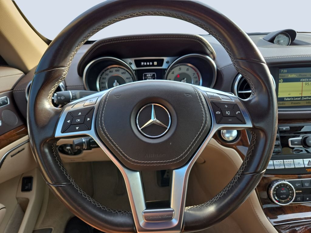 Used 2013 Black Mercedes-Benz SL 550 image 15