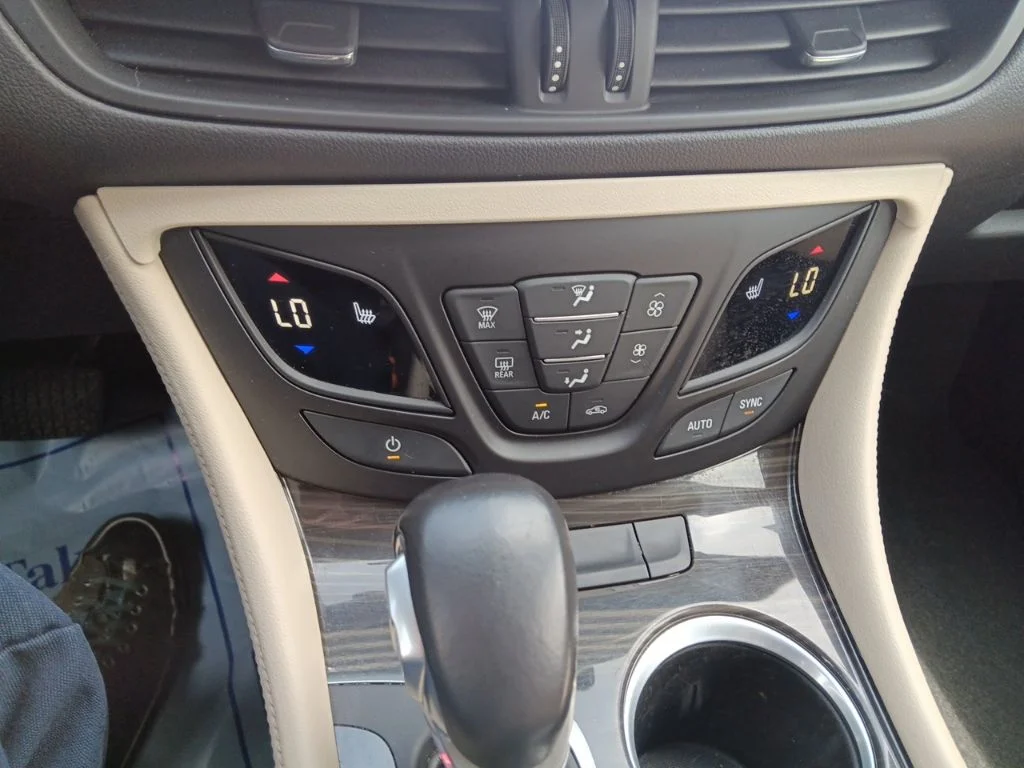 Used 2020 Satin Steel Metallic Buick Preferred image 20