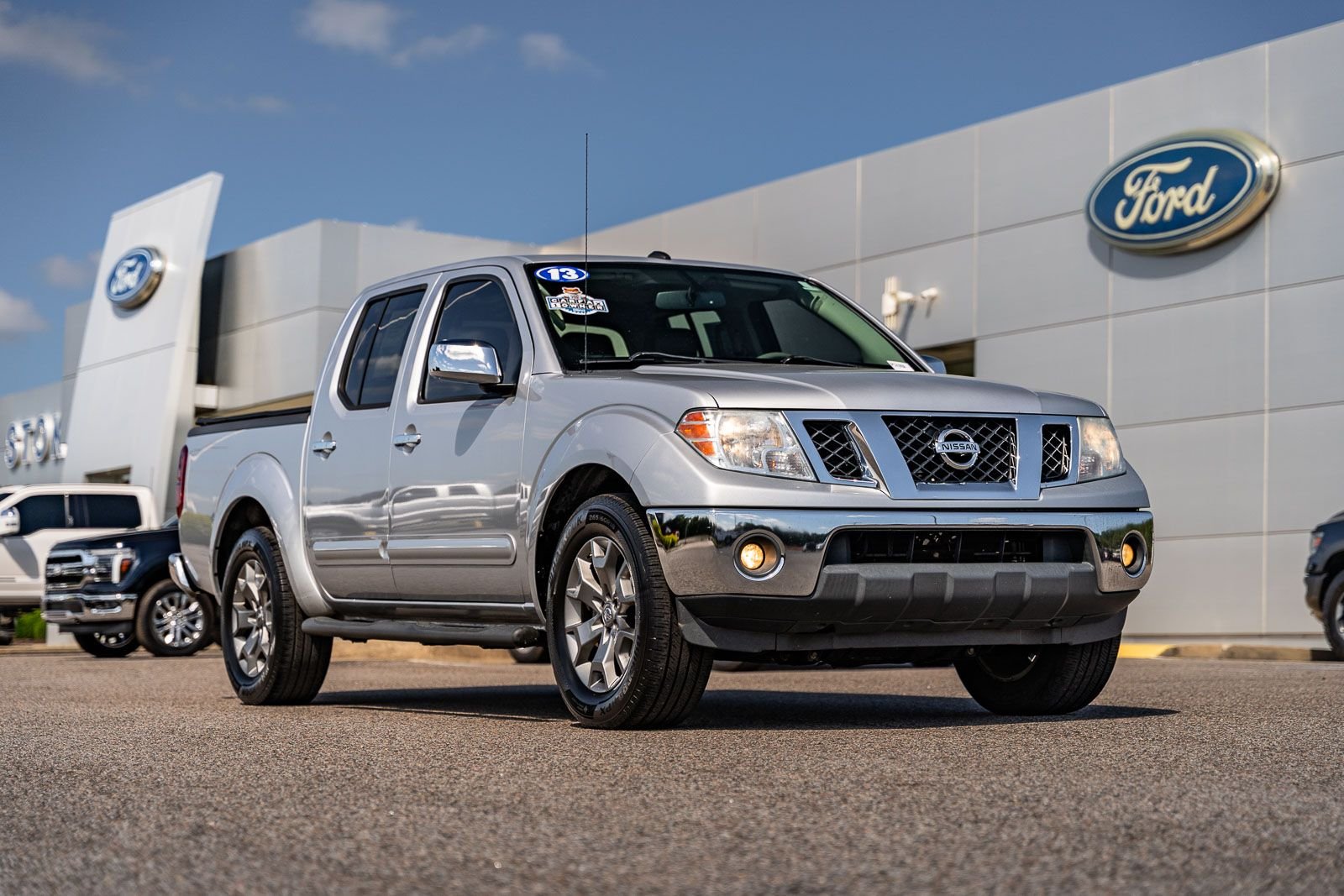 2013 Nissan Frontier 4.0 SV Crew Cab 4X2 AT SWB's photo