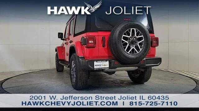 Used 2024 Red Jeep Sahara image 7