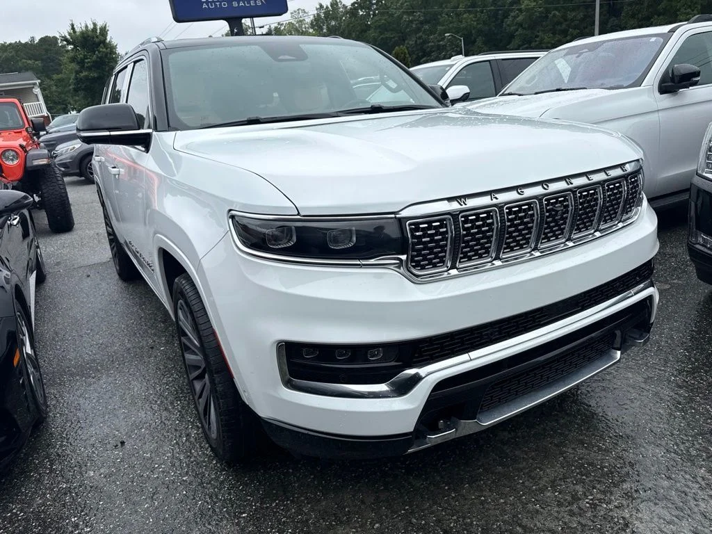 Used 2024 White Jeep Series III image 2