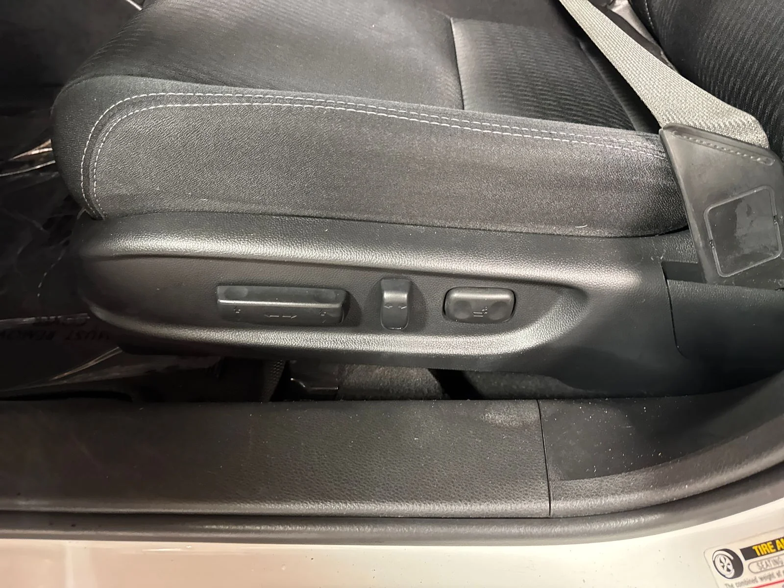 Used 2015 White Honda Sport image 15