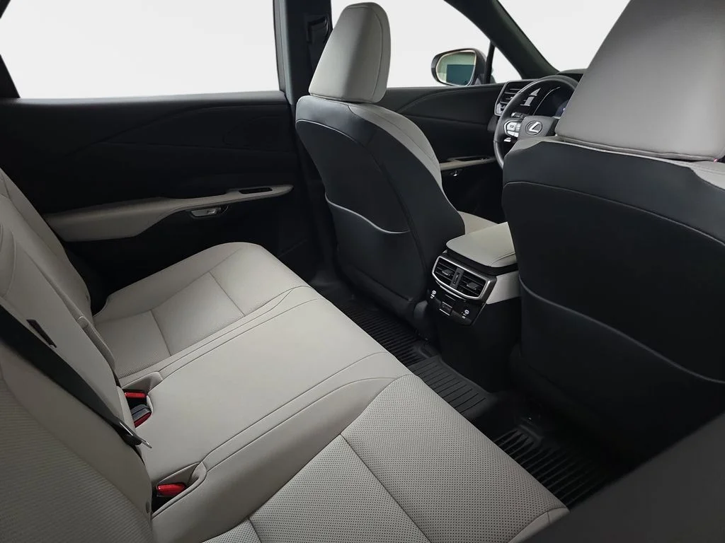 2026 Lexus RX 350 Premium - Photo 11
