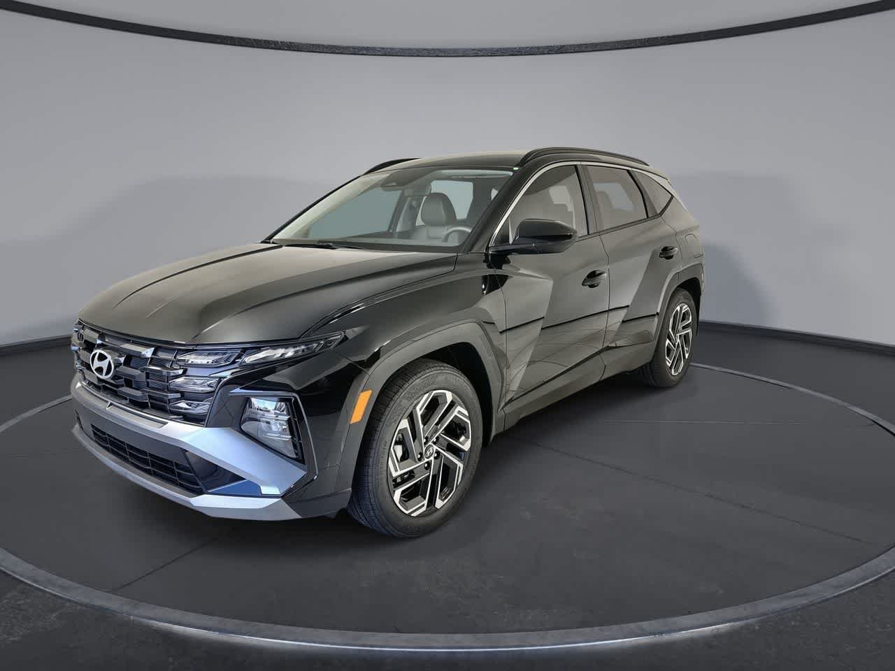 New 2026 Phantom Black Hyundai SEL Plus FWD image 4