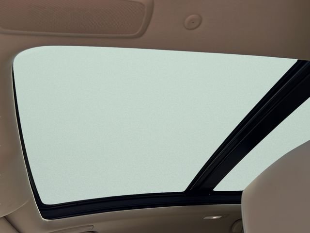 Used 2020 White Acura Advance Package image 17