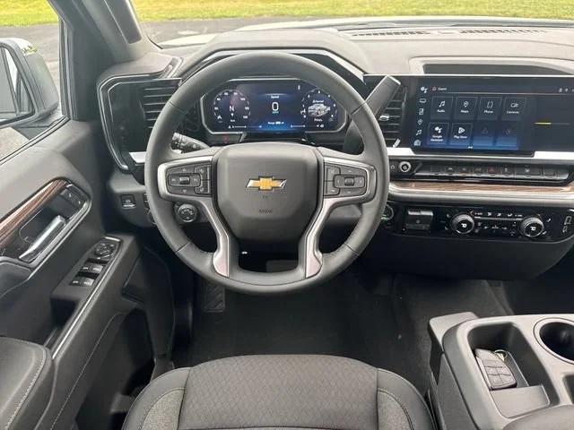 2026 Chevrolet Silverado 1500 LT - Photo 14