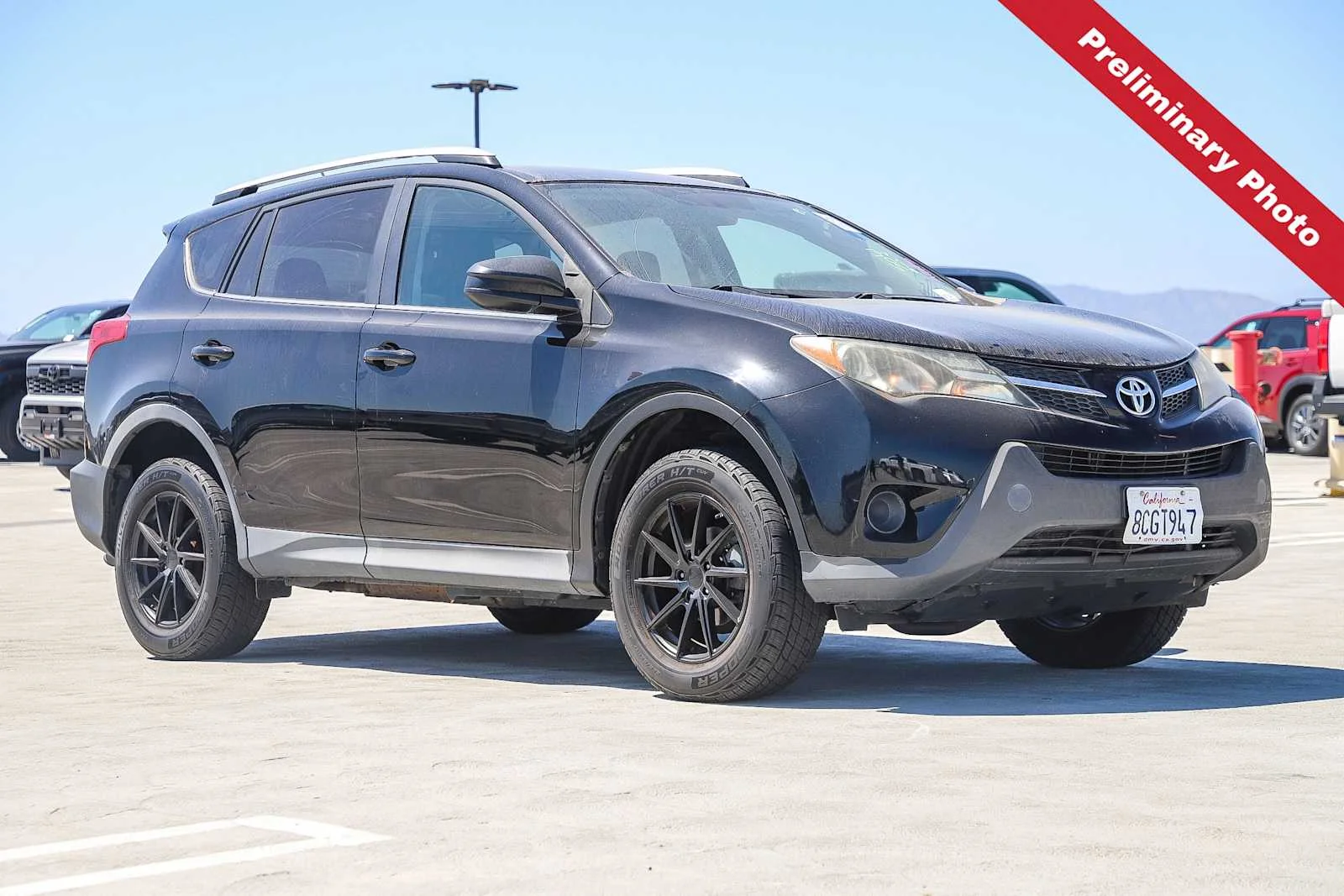 Used 2015 Black Toyota LE image 3
