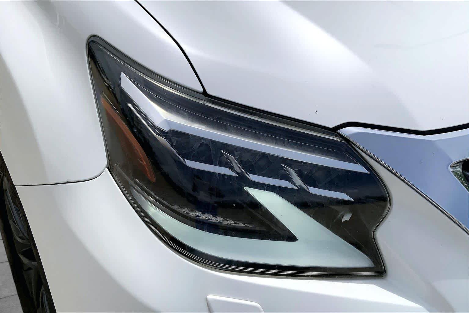 Used 2020 Starfire Pearl Lexus Premium image 52