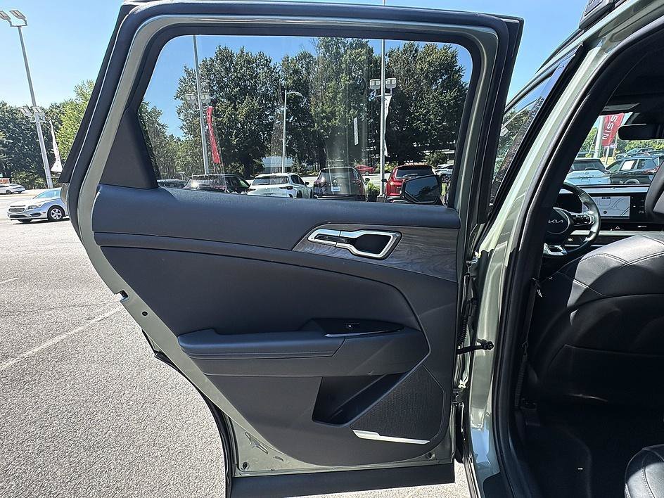 Used 2024 Jungle Green Kia X-Line image 22