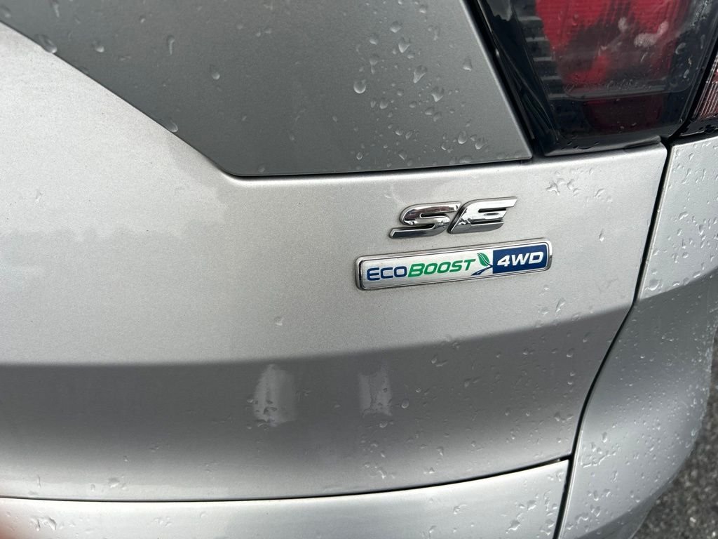Used 2017 Silver Ford SE image 15