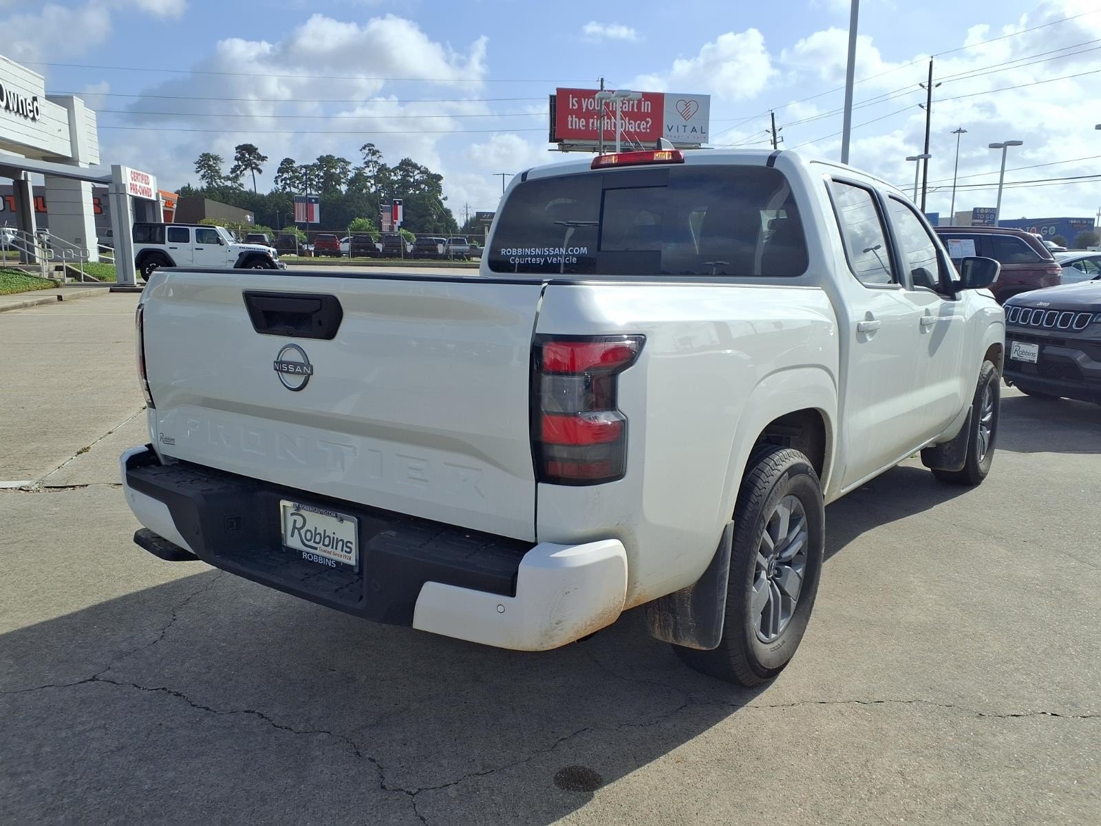 2026 Nissan Frontier PRO-X White at Robbins Nissan