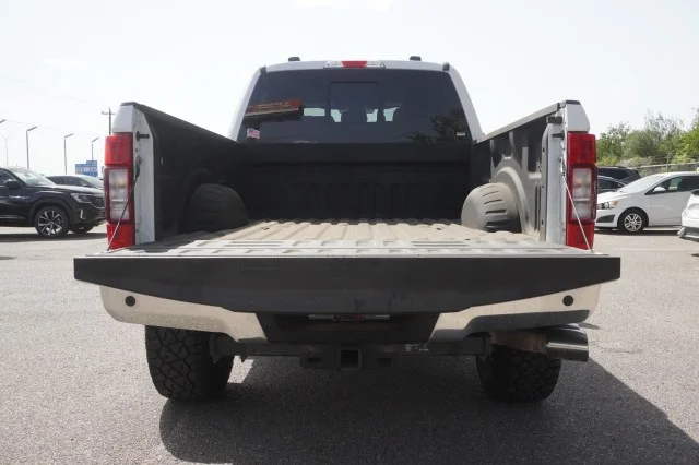Used 2022 WHITE Ford XL image 9