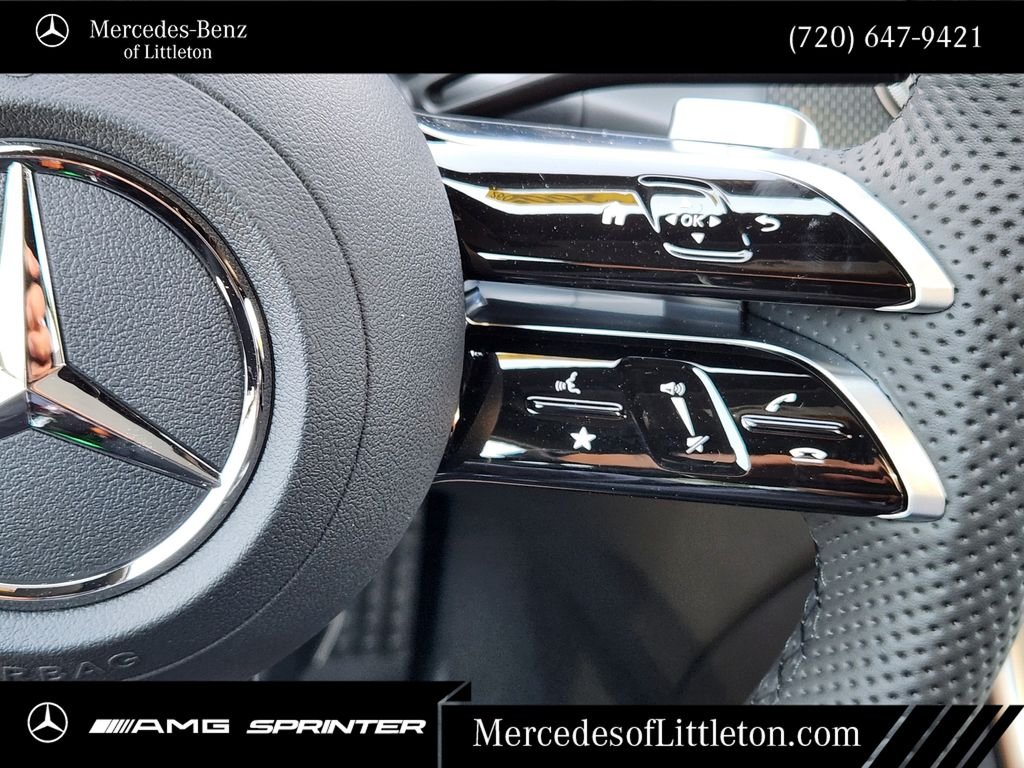New 2026 Black Mercedes-Benz GLC 300 image 31