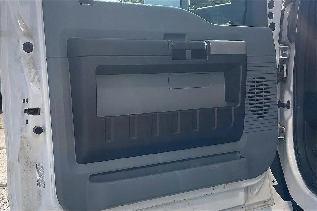 Used 2018 White Ford Base image 21