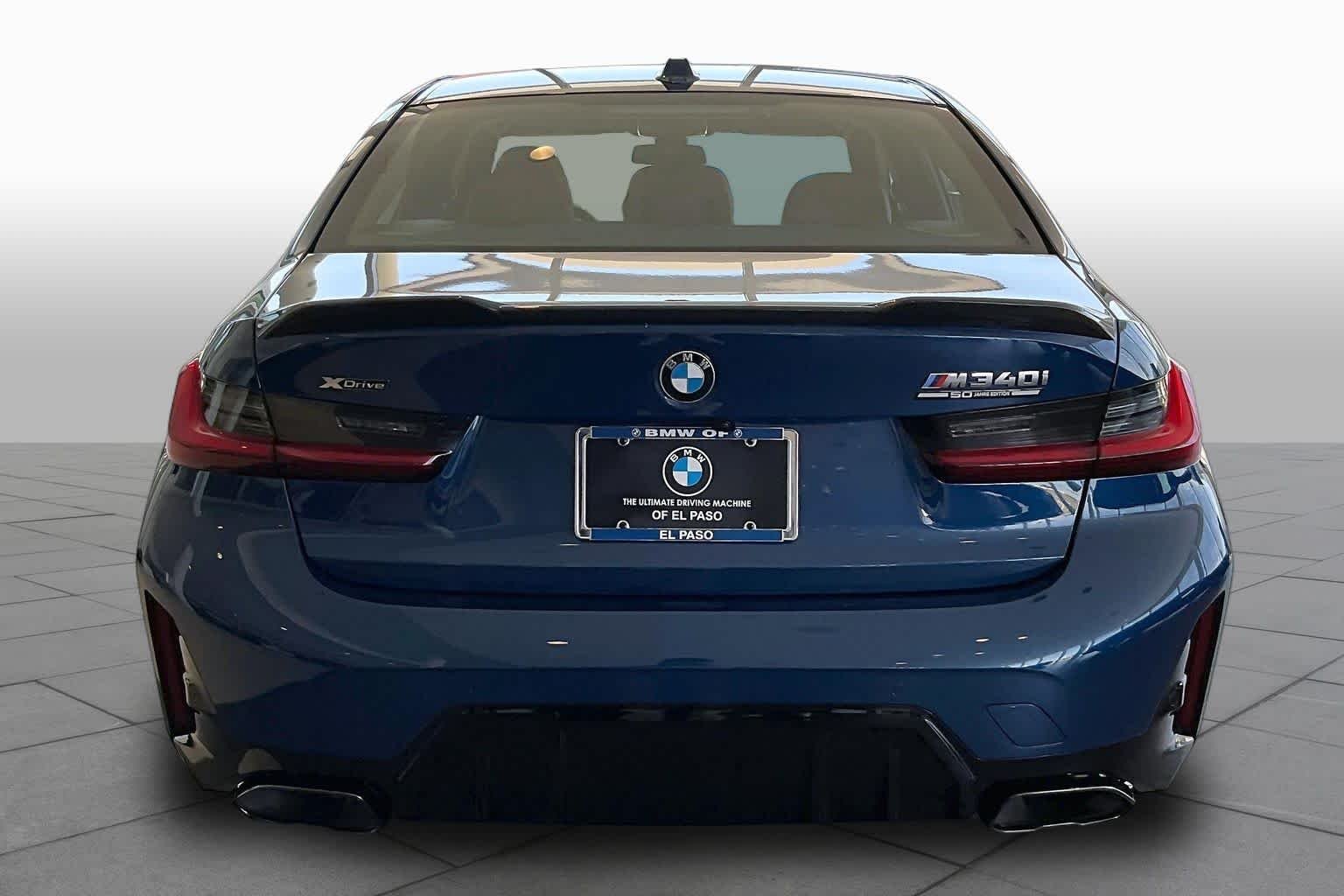 New 2026 Avus Blue Metallic BMW M340i xDrive image 4