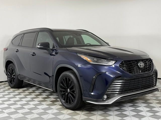 2025 Toyota Highlander XSE