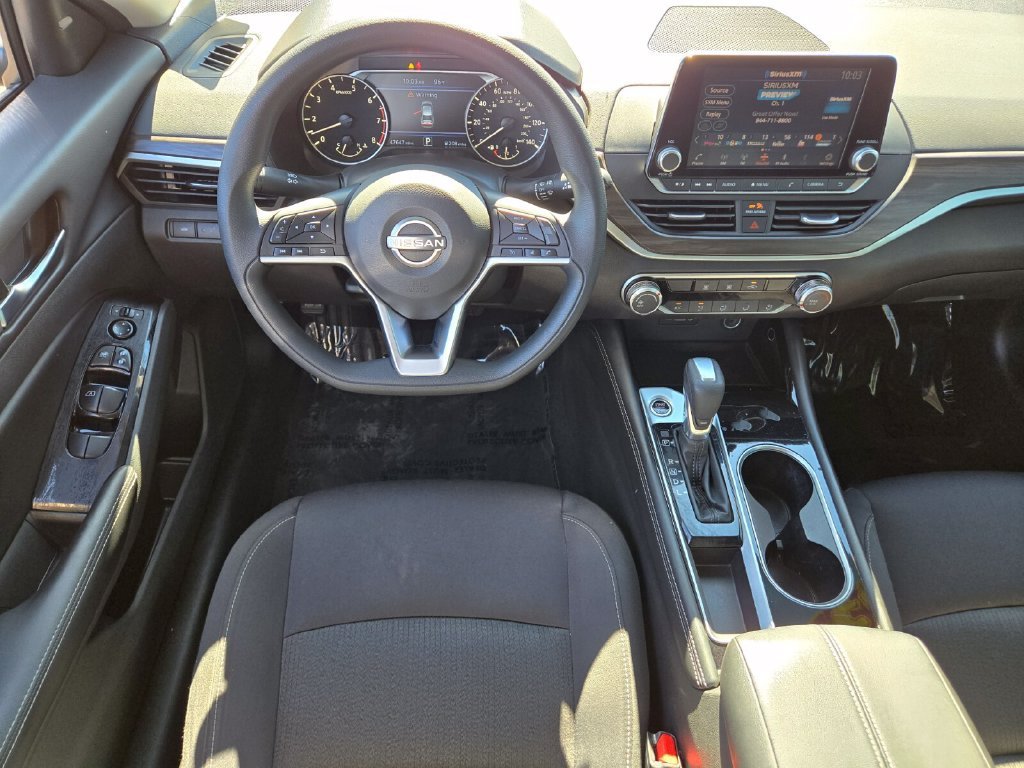 2023 Nissan Altima SV - Photo 12