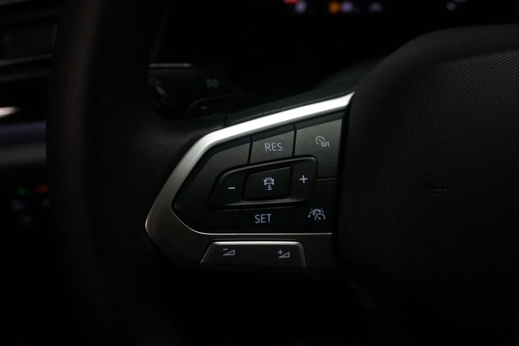 New 2026 Pure Gray Volkswagen Peak Edition image 24