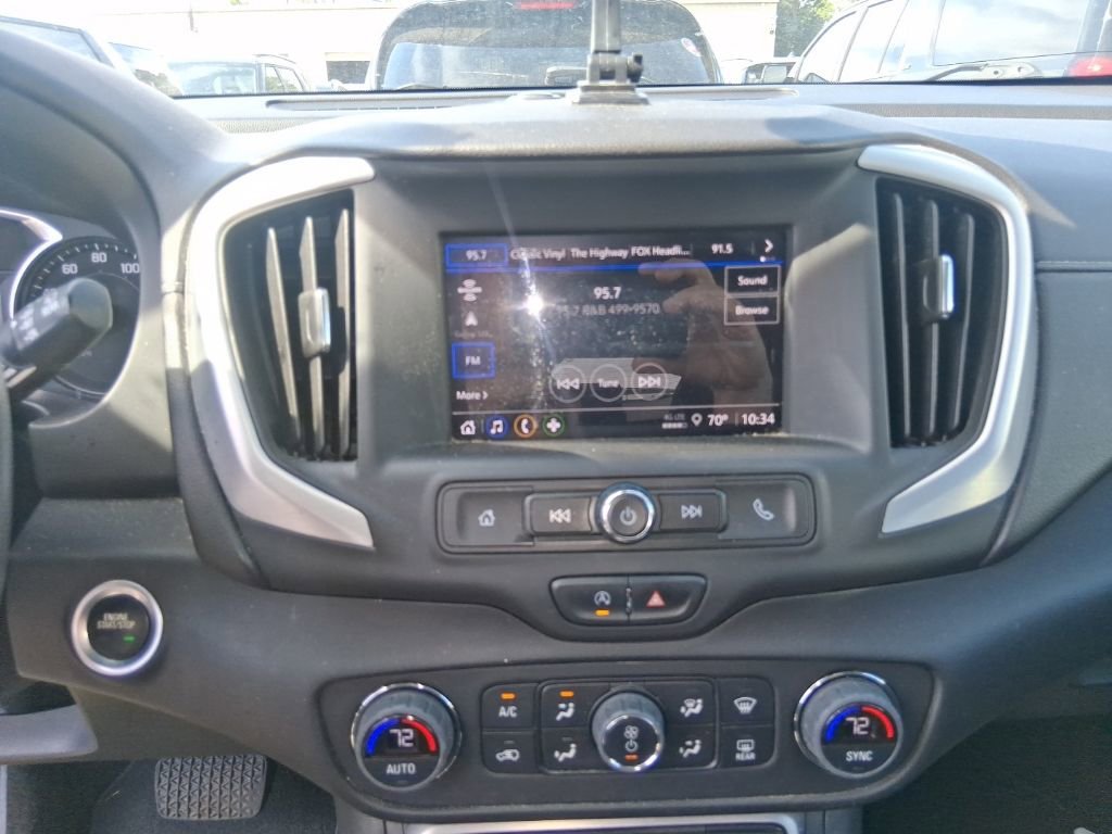 Used 2023 Sterling Metallic GMC SLE image 15