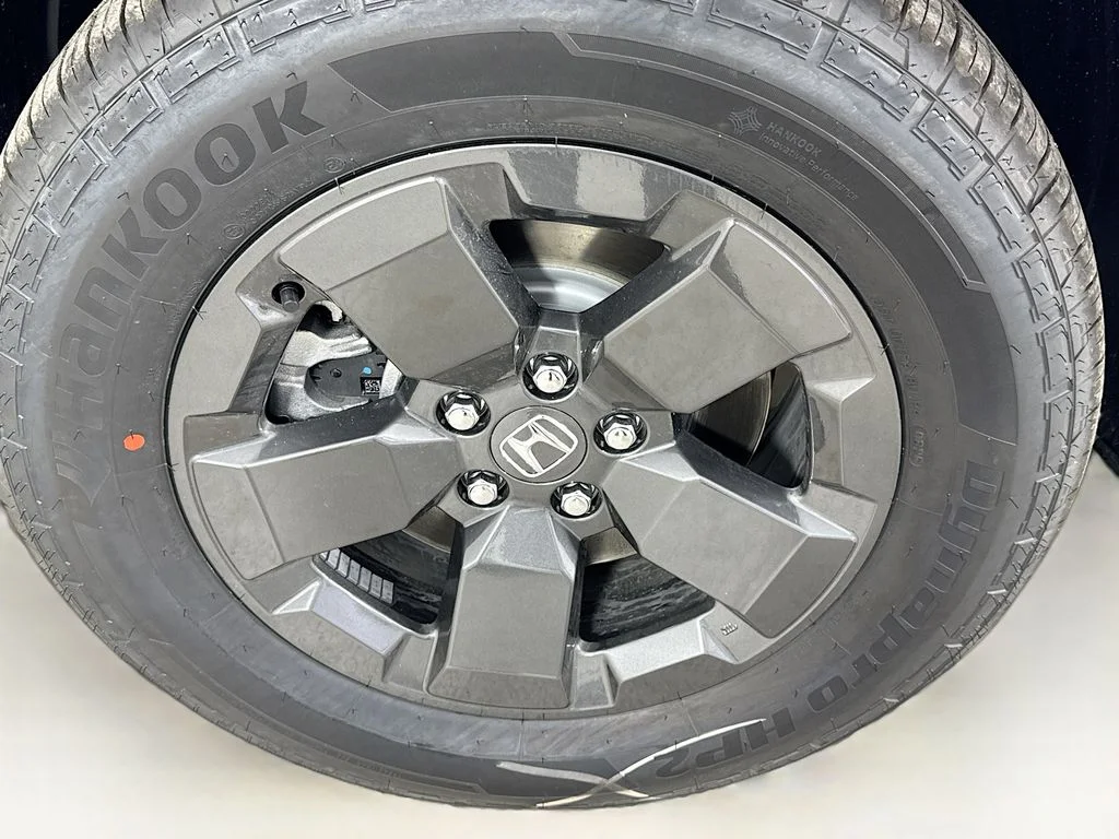 New 2026 Platinum White Pearl Honda RTL image 41